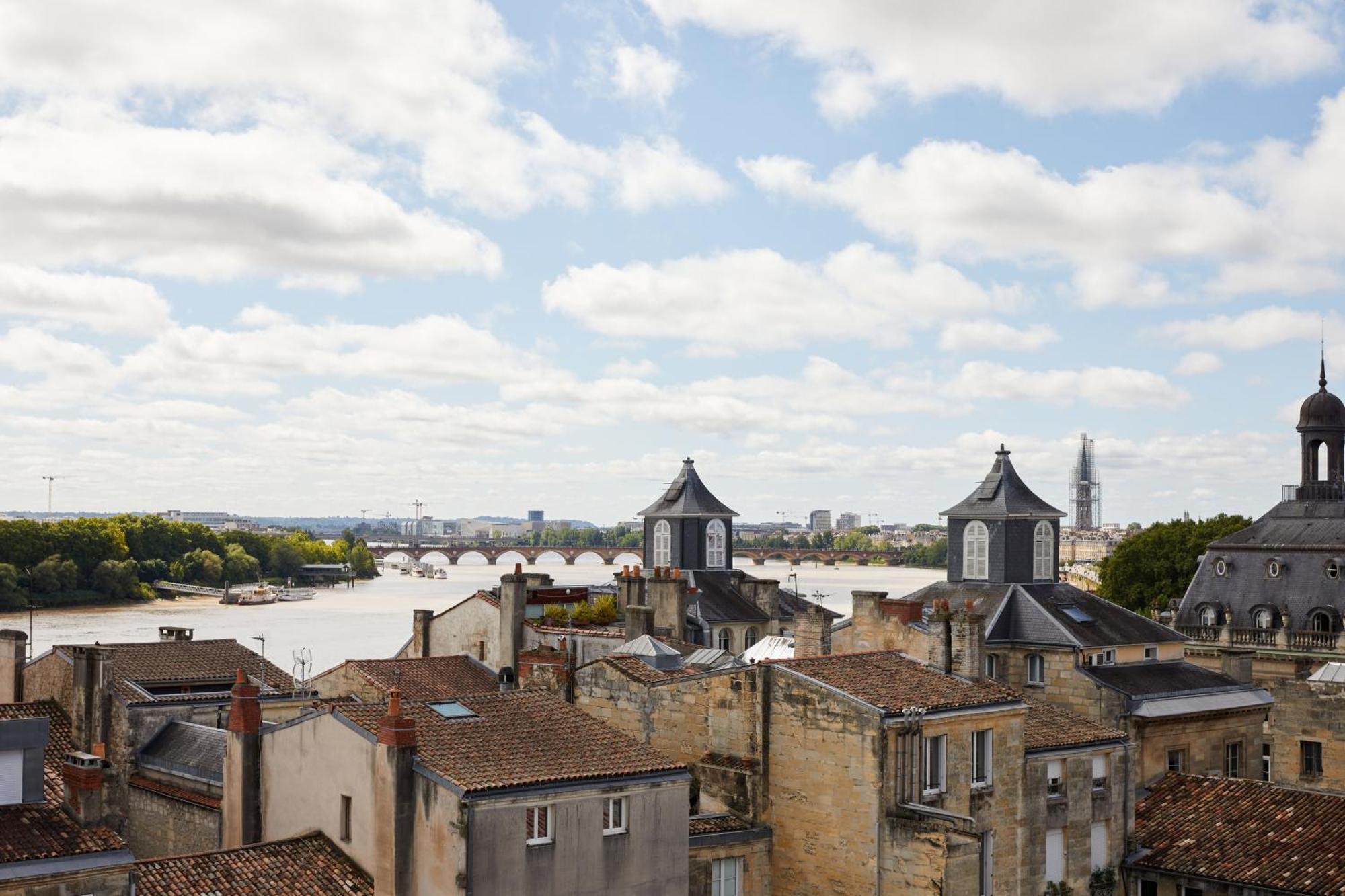 Mercure Bordeaux Cité Mondiale Centre Ville Exterior foto